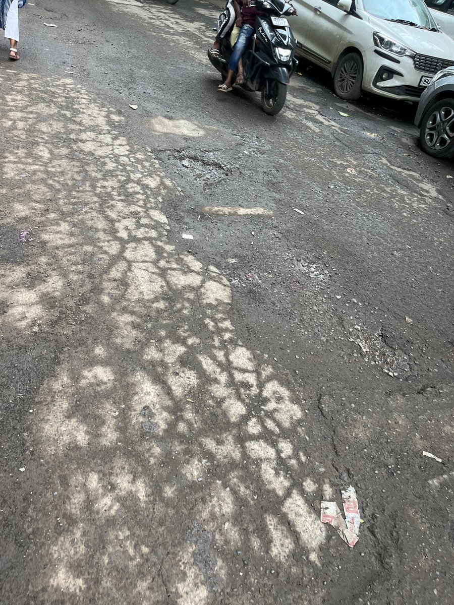 <a href="/mybmcWardL/">WARD L BMC</a> <a href="/mybmc/">माझी Mumbai, आपली BMC</a> @mybmcRoads <a href="/ANILGALGALIRTI/">ANIL GALGALI</a> <a href="/kirandamle01/">CA Kiran Damle 🇮🇳</a> <a href="/NewsDrv/">DRV News</a> <a href="/TheVoiceOfKurla/">The Voice of Kurla/कुर्ला की आवाज</a> <a href="/BJP4NCMumbai/">BJP North Central Mumbai</a> <a href="/BjpKalina/">BJP Kalina Vidhansabha</a> 
<a href="/MPLodha/">Mangal Prabhat Lodha</a> <a href="/MTPHereToHelp/">Mumbai Traffic Police</a> 
<a href="/KurlaW/">Kurla West</a> 
Condition of match factory lane ( HPK marg ) Kurla West 😔
Main connecting road to BKC from Kurla West station