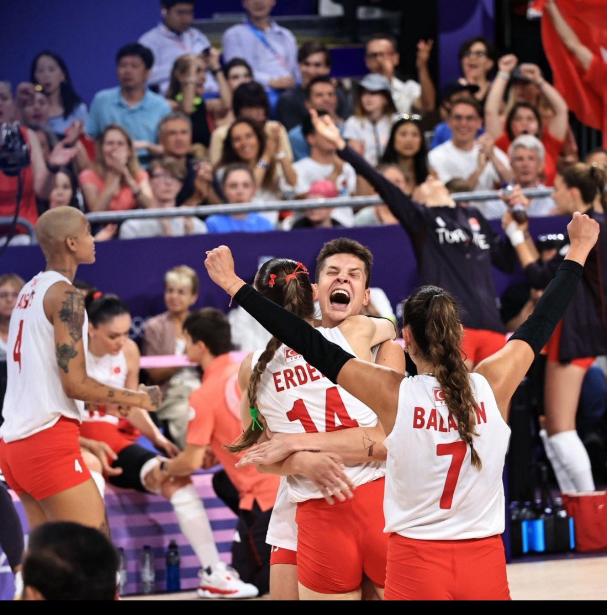 Muhteşemsiniz kızlar… #FileninSultanları