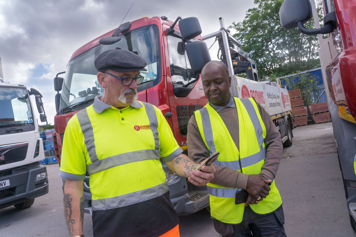 The building supplies sector is more reliant than most on deliveries. And if you’ve got to get some things delivered then why not get everything delivered?  

👉🏽 Read more on this story here: thepodfather.com/news/how-win-o…

#customerstory #builders