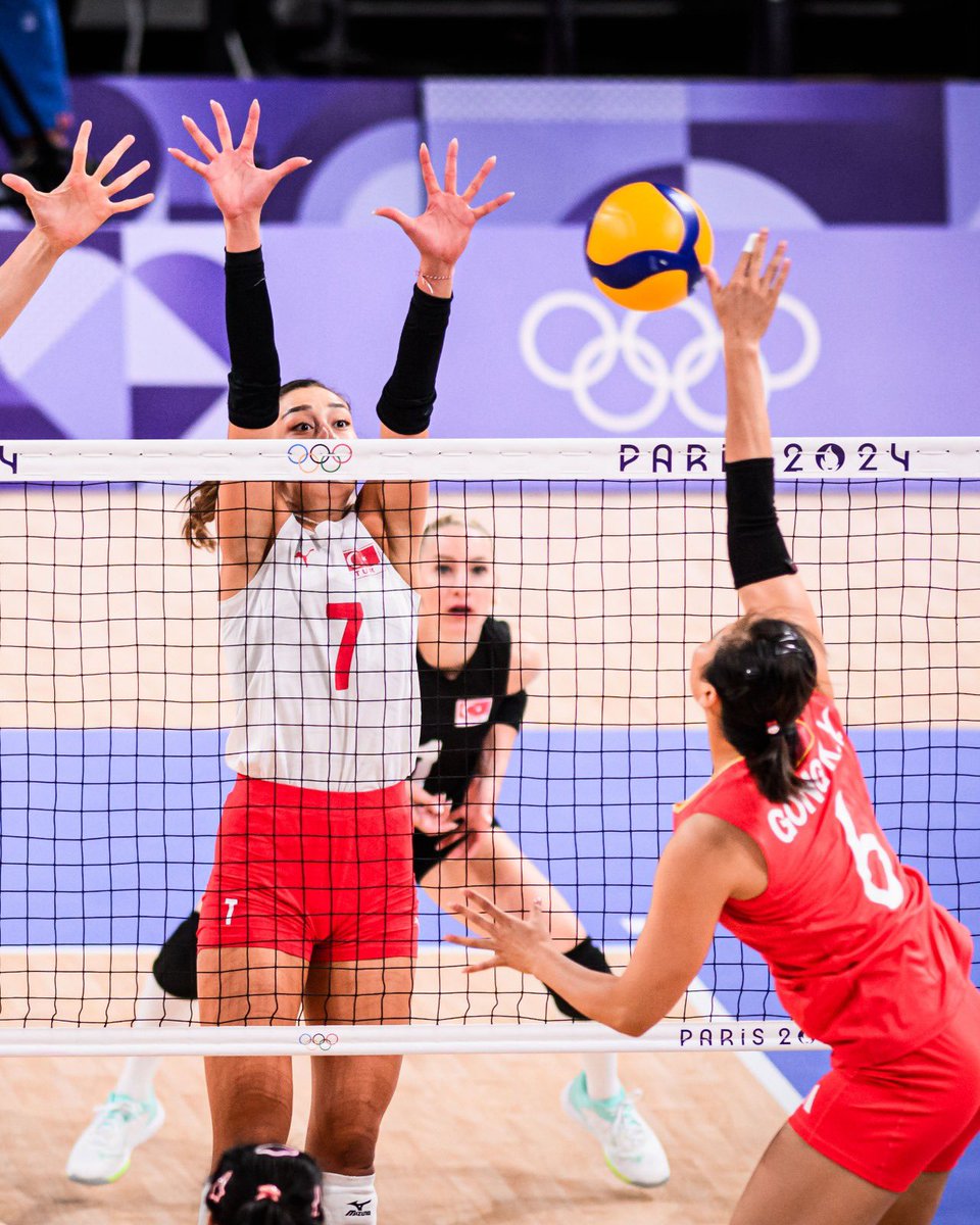 Volleyball World tweet media