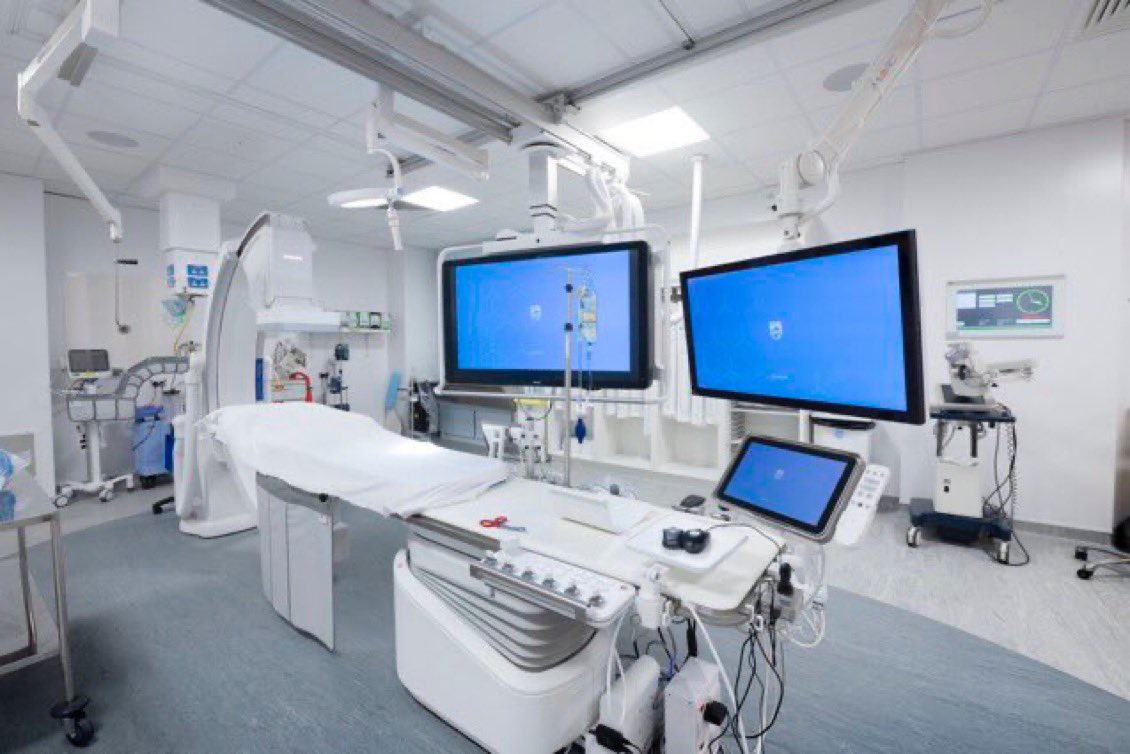 The <a href="/HHFTnhs/">Hampshire Hospitals</a> Heart Centre ❤️ Team have an brilliant opportunity for an experienced cardiac nurse to join our supportive team in a Band 7 leadership role bit.ly/3LVe6Ac  in our state of the art facility. <a href="/BartOlechowski/">Dr Bart Olechowski</a> <a href="/BashirAlaour/">Bashir Alaour</a> <a href="/bcis_ahp/">BCIS AHP's</a> <a href="/HHFTCNO/">Hampshire Hospitals Chief Nurse Office</a>