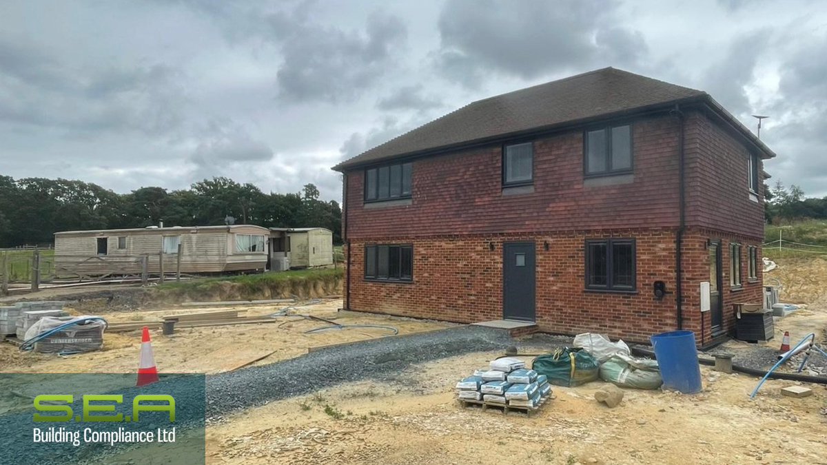Our air and ventilation testing complete on this replacement dwelling in Hempstead with the EPC to follow. The horses were comfortable in their stables and the client was able to move out of the caravan!
#Construction #Kent