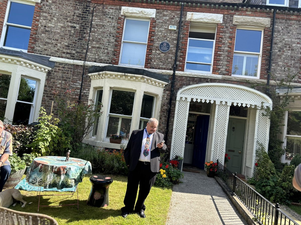 In this week of all weeks, a pleasure to be in Jesmond this morning for the unveiling of a plaque dedicated to Jack London - an immigrant who was one of Britain’s first black athletes to win an Olympic medal