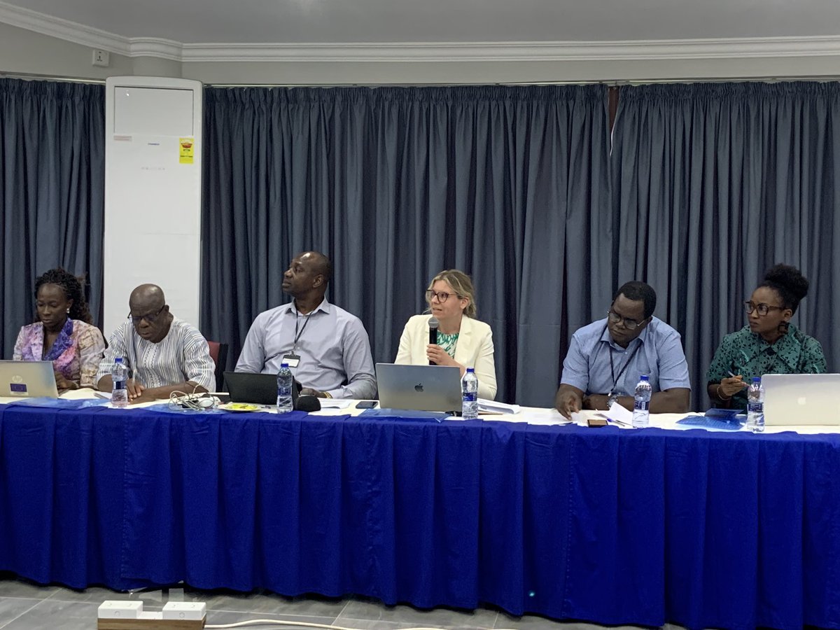 CmsLegon's tweet photo. Panelist Dr. Gabriel Lubale, Coordinator at Kenya Inst. of Migration Studies, is recommending stronger collaboration between academia and industry to advance knowledge production on migration and mobility in the Global South.
#MigrationStudies
#GlobalSouth
#KnowledgeEquality https://t.co/IL4D4E8ooX