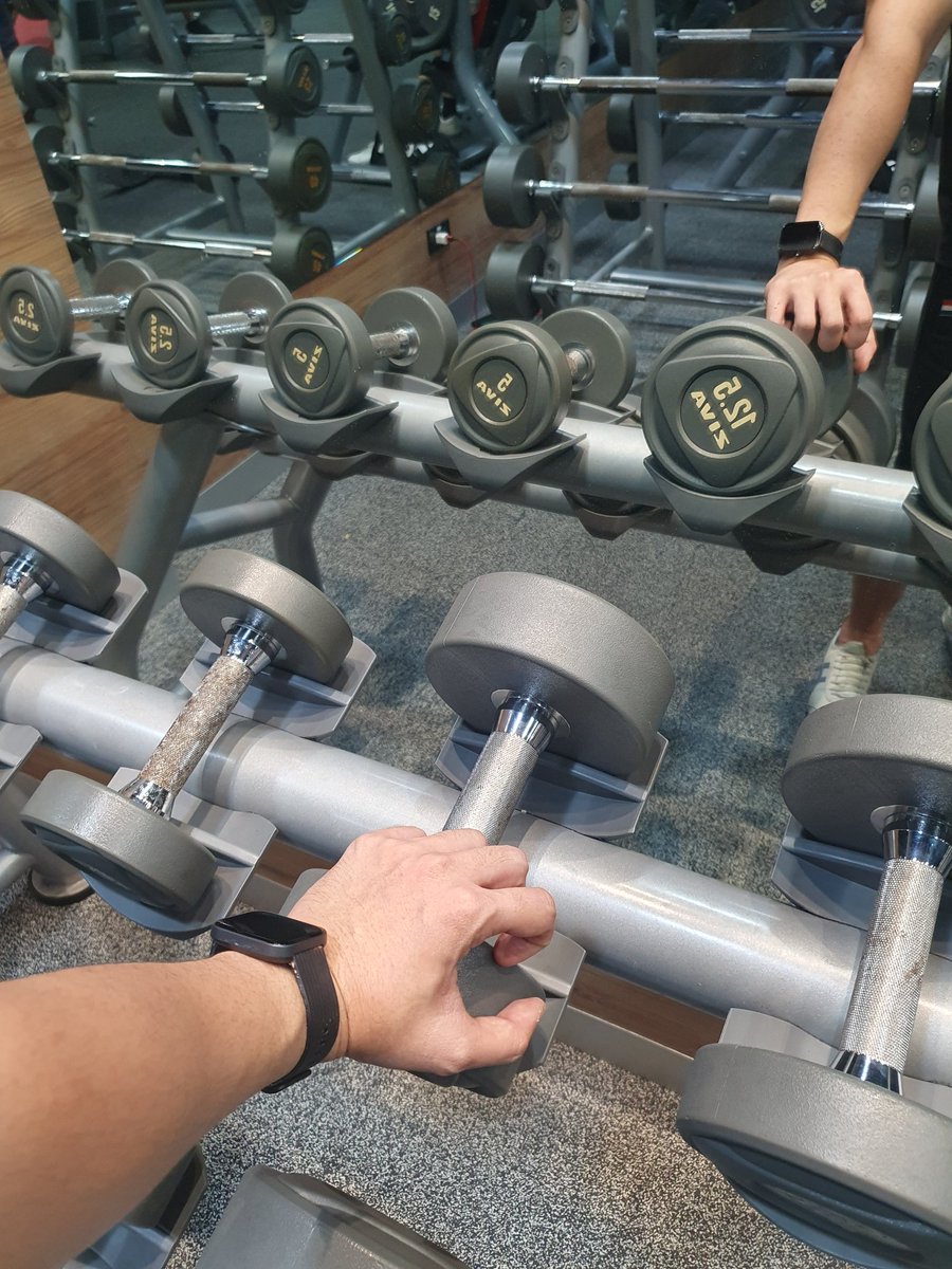 Phumetd_Pb's tweet photo. พร้อมล่ะ...ลุยยยย..
#เรียลทำงาน #fwb #lifestyle #fiteness https://t.co/KL6bPu8KMu