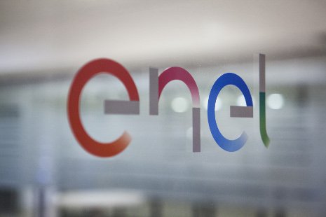 La tonta respuesta del gerente de Enel: “Si no nos llaman los clientes, no tenemos la posibilidad de saber que están sin suministro”

Ver nota👇🏼fortinmapocho.cl/2024/08/06/la-…