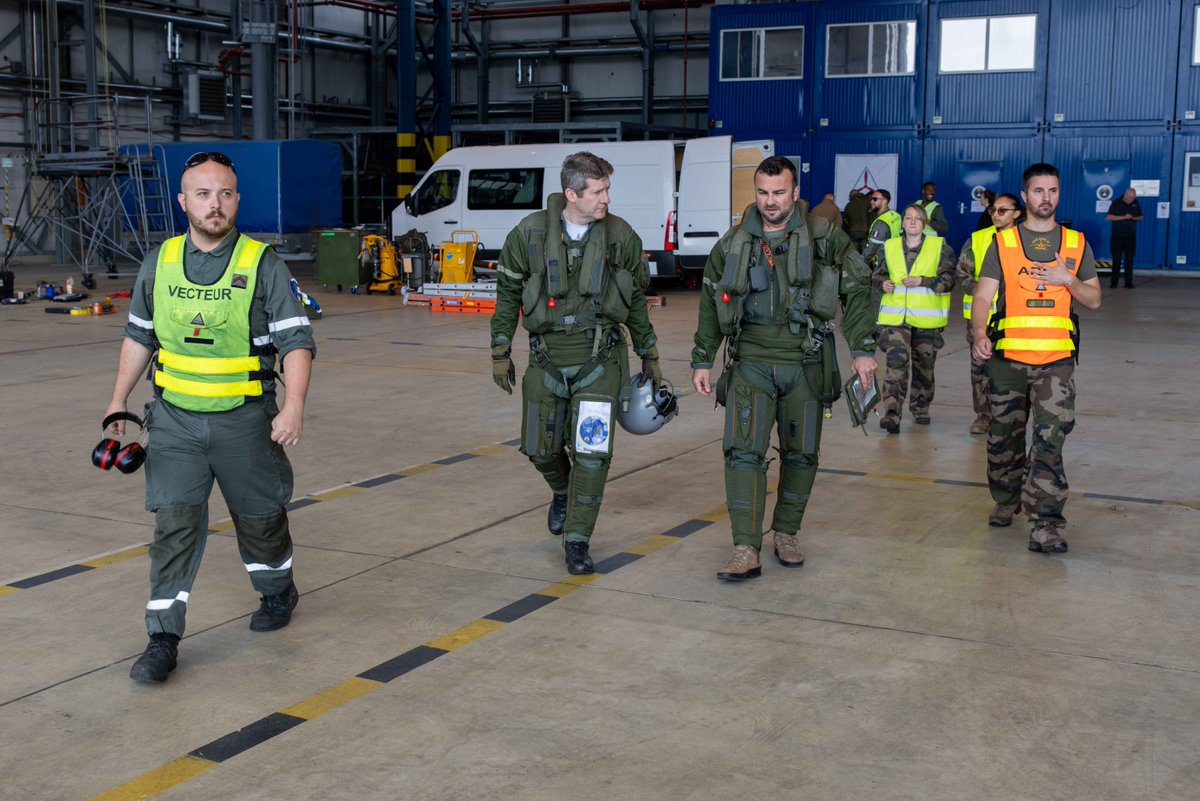 RoyalAirForce's tweet photo. On this week’s #InsideAIR Air Marshal Stringer discusses the RAF's contribution to @NATO air &amp; space power: “There’s no point in having an air show air force; you’ve got to be ready to turn up and do the difficult stuff." 🎙️
 
On any podcast app or online: https://t.co/O0vQjyEftH https://t.co/3DKgE7xymI