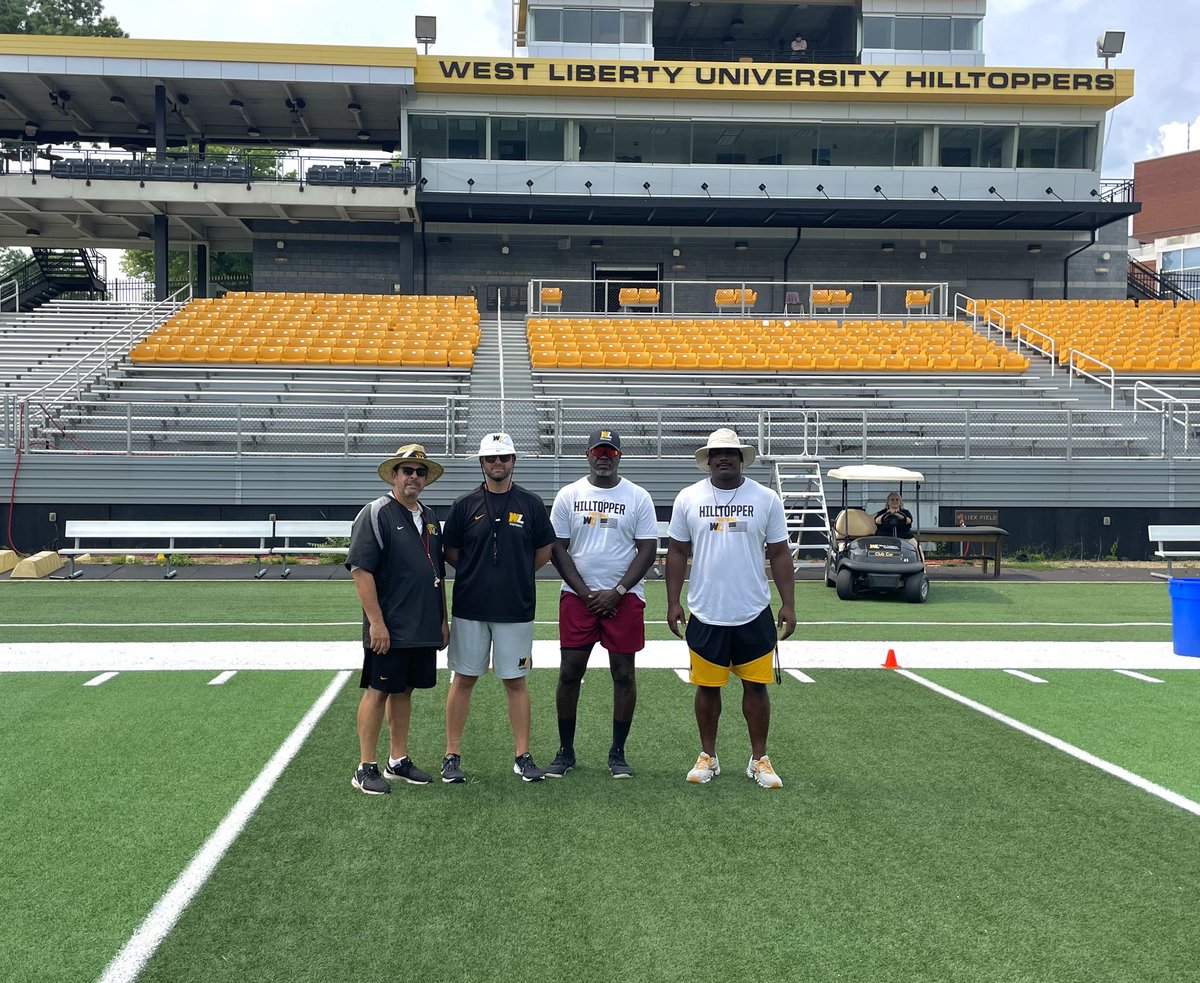 coachmonte91's tweet photo. Year 20 at West Liberty Year 39 overall https://t.co/f0ZnVbbuaV