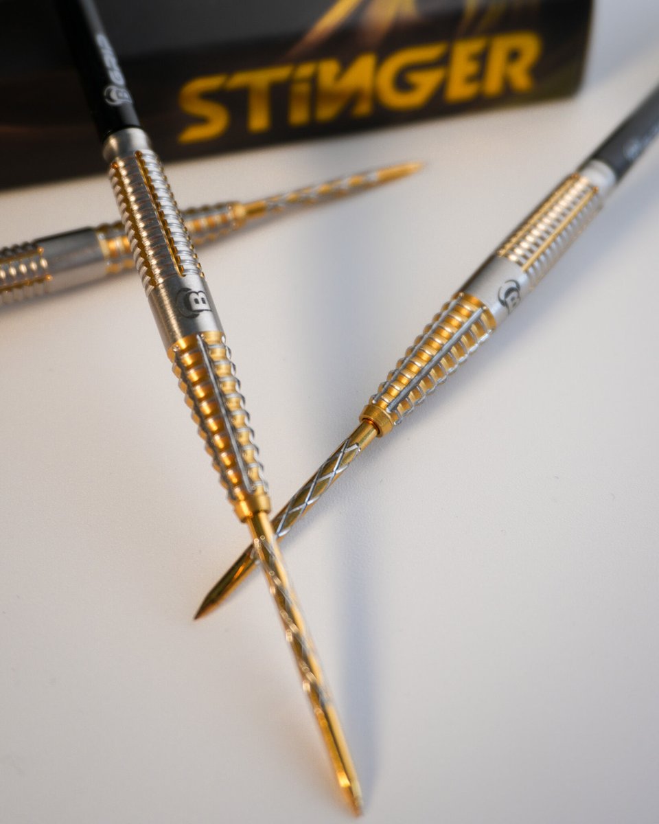 The Bulls Stinger - a true piece of art 🎨 

Featuring a golden torpedo shape with fine details, 90% tungsten and the stinger tip for maximum grip on the board.

Available now at many retailers. 🛒 Don’t miss out!

#Bulls #Stinger #Dart #Tungsten #BoardGrip #GoldenTorpedo