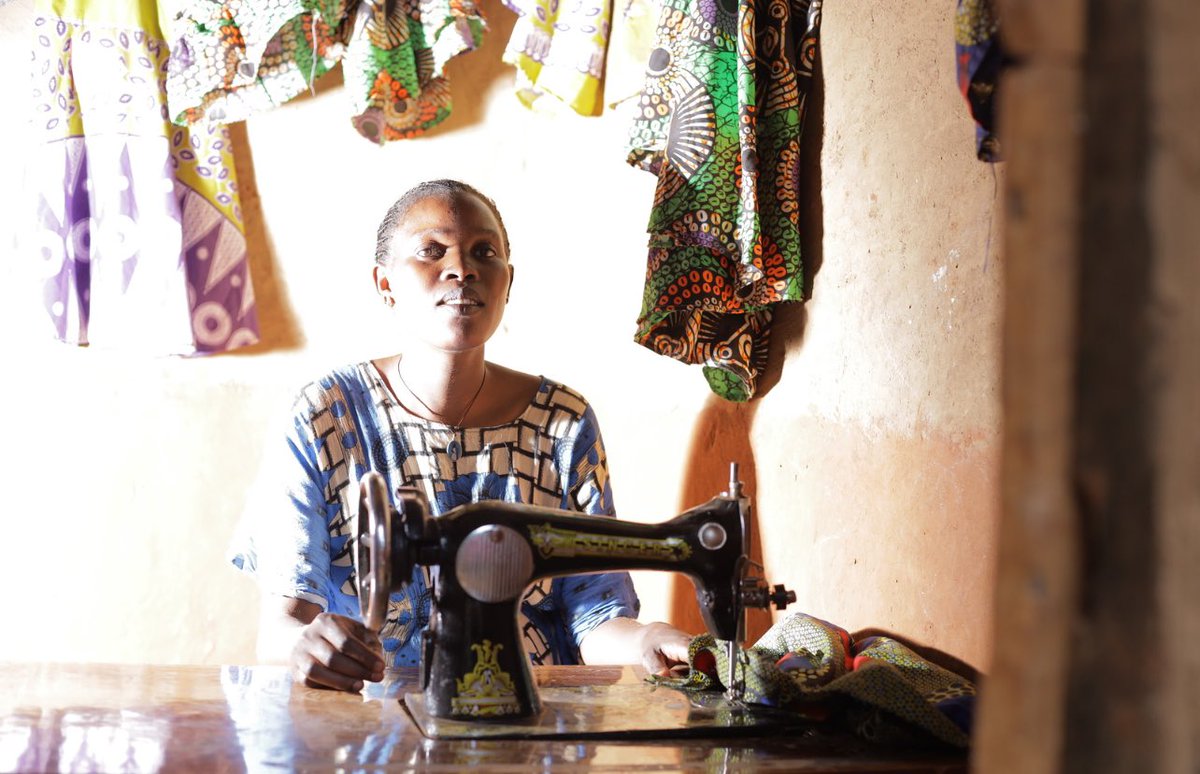 brac_uganda's tweet photo. 🔊Entrepreneurs know that obstacles are opportunities whereas setbacks are lessons & this is perhaps the biggest lesson we’re teaching to our #EmpowermentProgram participants. It is about how to find growth in every event.
📸While in Moroto District
#IYD2024 | #PowerHerPotential https://t.co/M8L8n2wAWf
