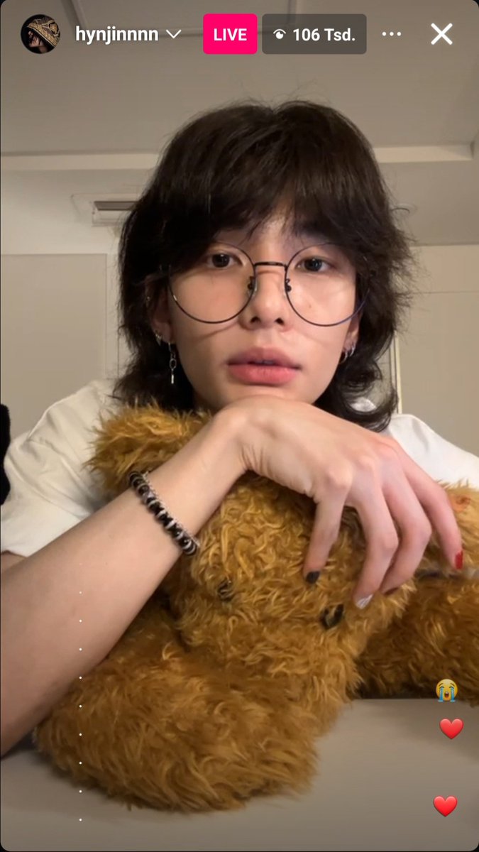 wh0r3r4cha's tweet photo. 🥟 // exhibitionism, plushophilia

Hj knows it's wrong. He knows it when he cuts open his favourite Teddy bear to stuff his fleshlight into it. He knows it when hes live in front of over 100k people and he presents it to them, careful not to show the bottom where the sex toy + https://t.co/10X8cBw7bD