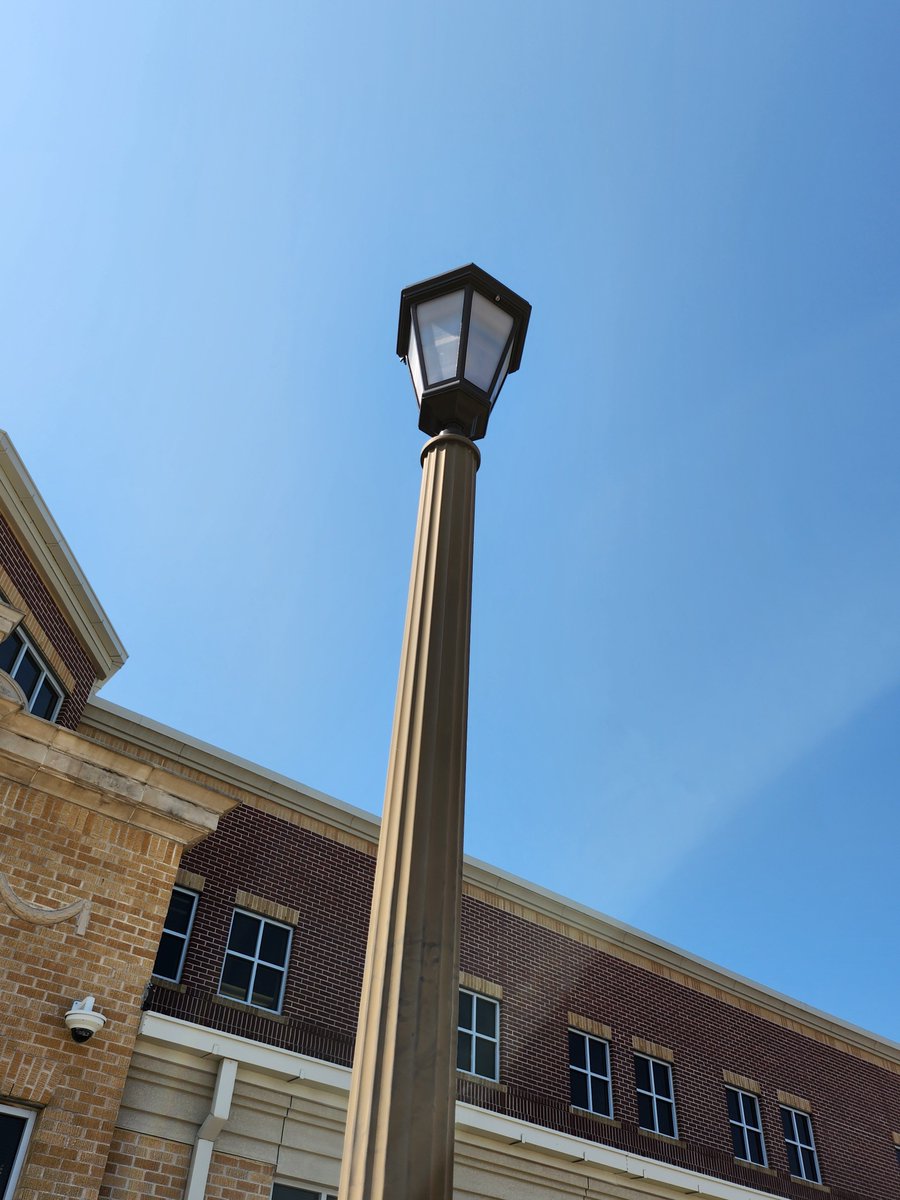 David Leith (@davidiushimself) on Twitter photo At TISD admin, we saw the light. How divine. <a href="/TISDDPES/">Decker Prairie Elementary</a> #dpescougar #hometownteam At TISD admin, we saw the light. How divine. <a href="/TISDDPES/">Decker Prairie Elementary</a> #dpescougar #hometownteam