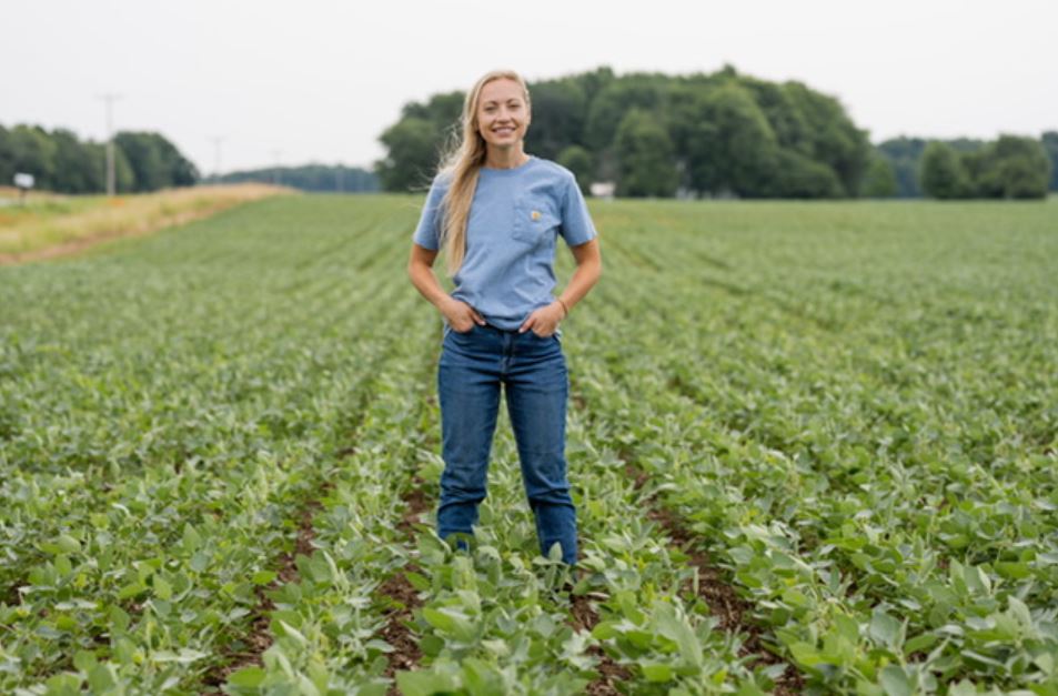 ShellRotella's tweet image. Happy Farm Worker Appreciation Day! 🚜

#ShellRotella thanks all of the hard-working farmers!