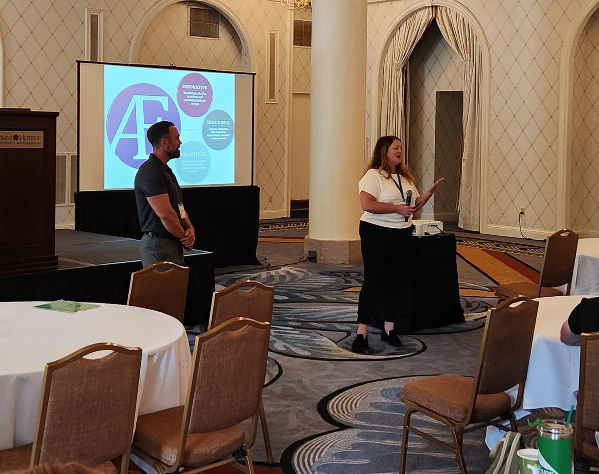 Breakout sessions are starting here at #TechSummit! First up are <a href="/MatthewSHerrick/">Matthew Herrick</a> and Jane Anderson (<a href="/AEquitasResourc/">AEquitasResourc</a>) presenting: "Online Abuse, Real-Life Harm: Collaborating to Combat Common Defenses to Online Abuse Cases."