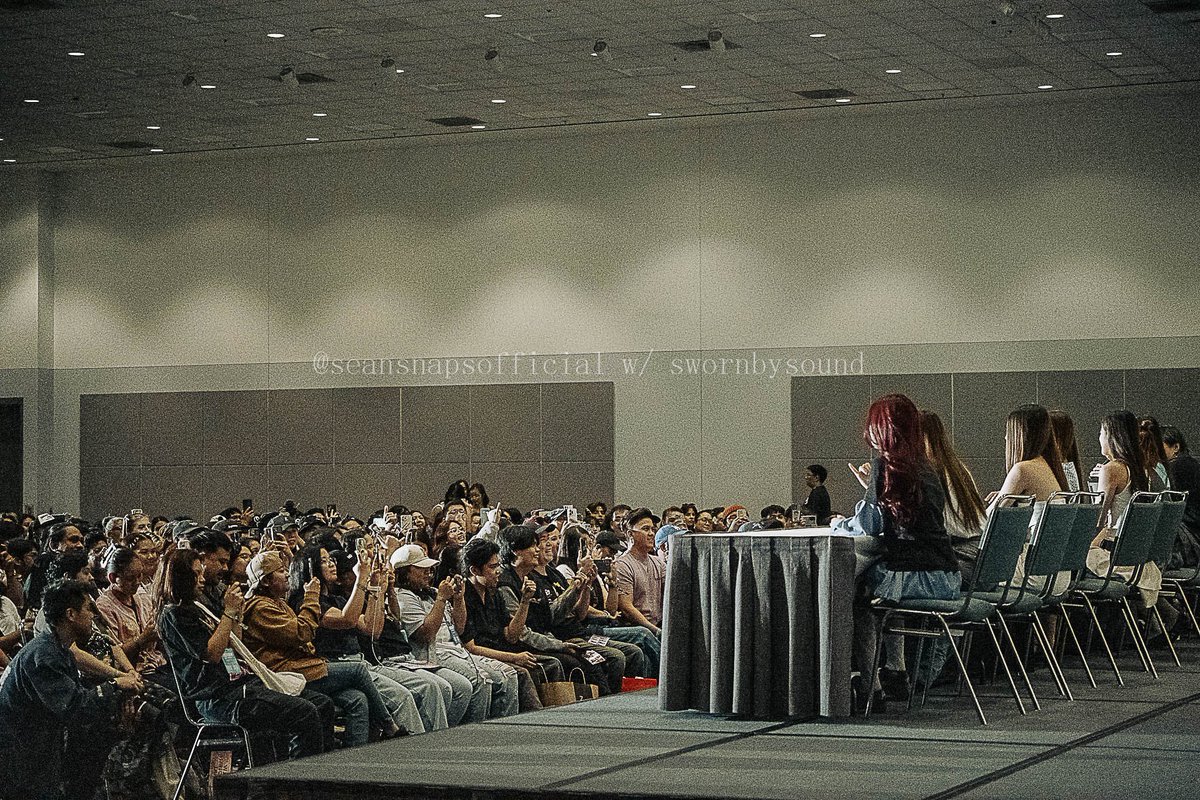 BINI at KCON LA (1/6)

shots by my very talented friend <a href="/SwornBySound/">Sworn By Sound</a> // @/seansnapsoffical on Insta

#BINIatKCON2024 #BINI