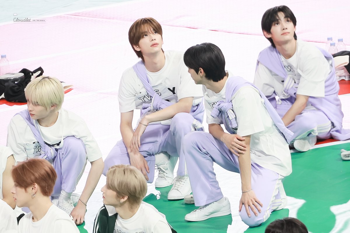 cloudlet247's tweet photo. [HQ] 240805
#TWS #투어스 #SHINYU #신유 #신정환 https://t.co/lK5F4zSyOL