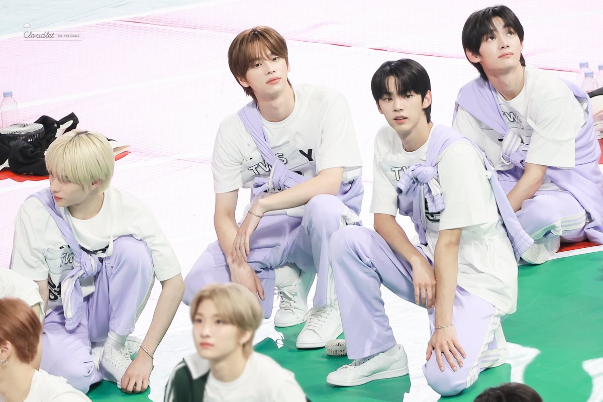 cloudlet247's tweet photo. [HQ] 240805
#TWS #투어스 #SHINYU #신유 #신정환 https://t.co/lK5F4zSyOL
