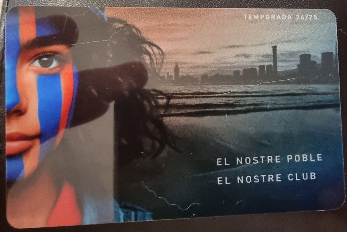PZAFRILLA's tweet photo. Pues ya tenemos en la cartera el abono de la Temporada 24/25 del @bmbenidorm . Bonito diseño. Solo falta que seamos muchos y disfrutemos del balonmano, apoyando a nuestro equipo. Aúpa Benidorm https://t.co/rlpB1AvXzY