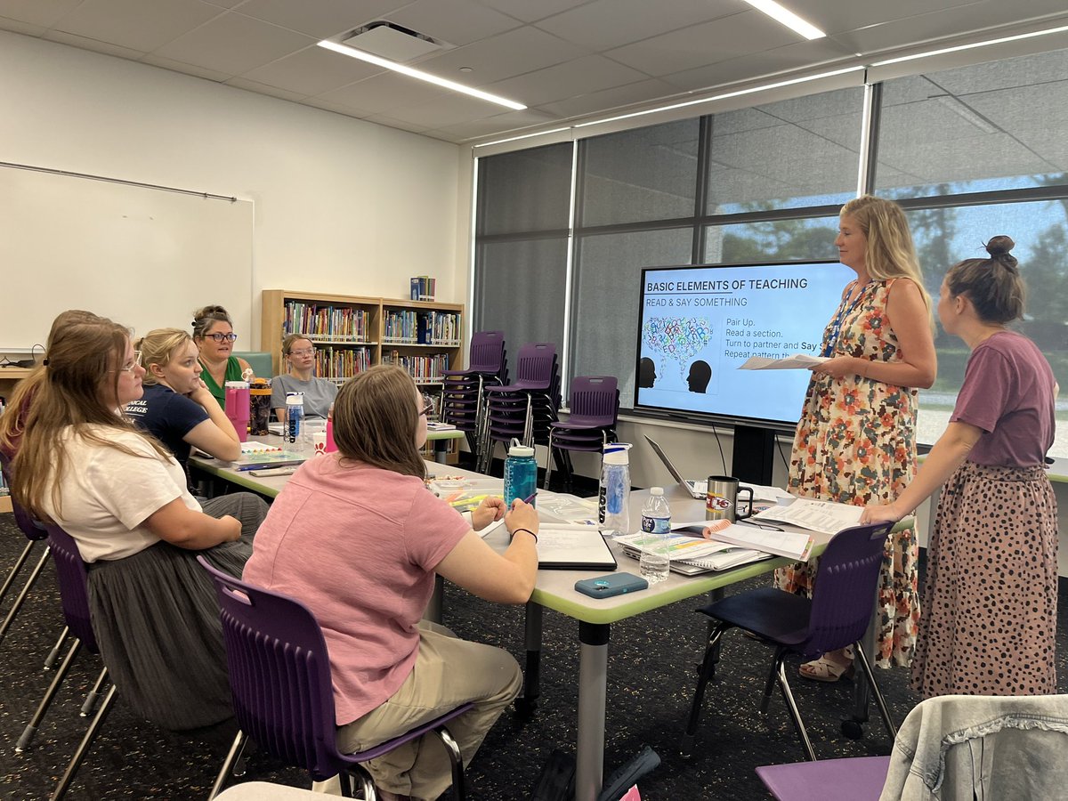 What a great cohort of new staff we have at Boyd! Kids are in great hands!!