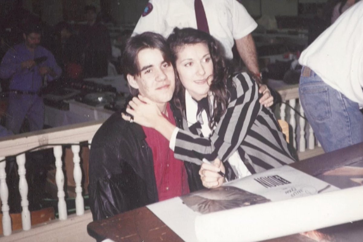 jsgirard's tweet image. Chère @celinedion ! Je suis votre plus grand fan depuis 1981! Le 18 août, on souligne à @icircpremiere les 40 ans de l'événement Une colombe devant le pape. Mon rêve: réaliser une entrevue téléphonique avec vous pour évoquer ce moment historique!