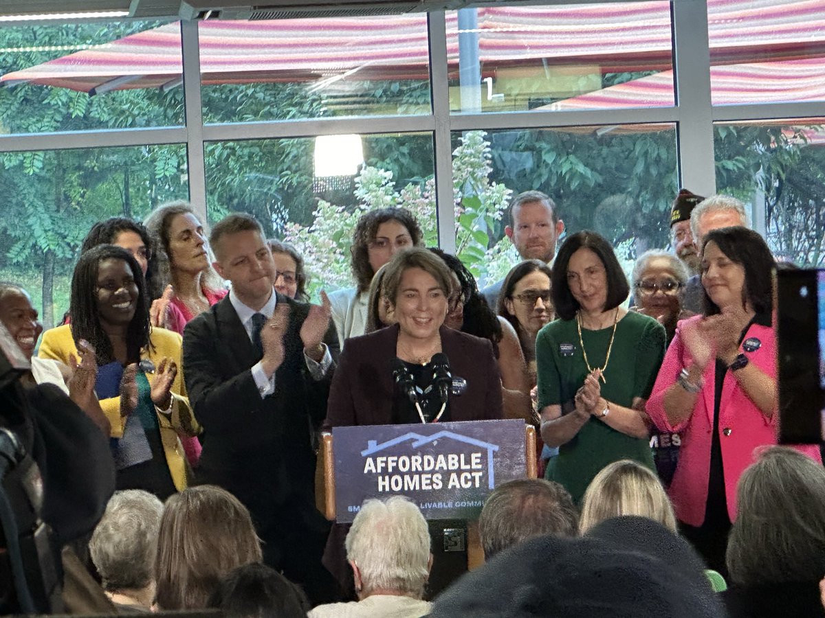 BHA_Boston's tweet photo. Boston Housing Authority is so proud to join @MassGovernor for today’s signing of the Affordable Homes Act — the largest housing bond bill ever, &amp; the most money ($2.2 billion!) for state public housing in a generation! https://t.co/k0tbnRUCK7