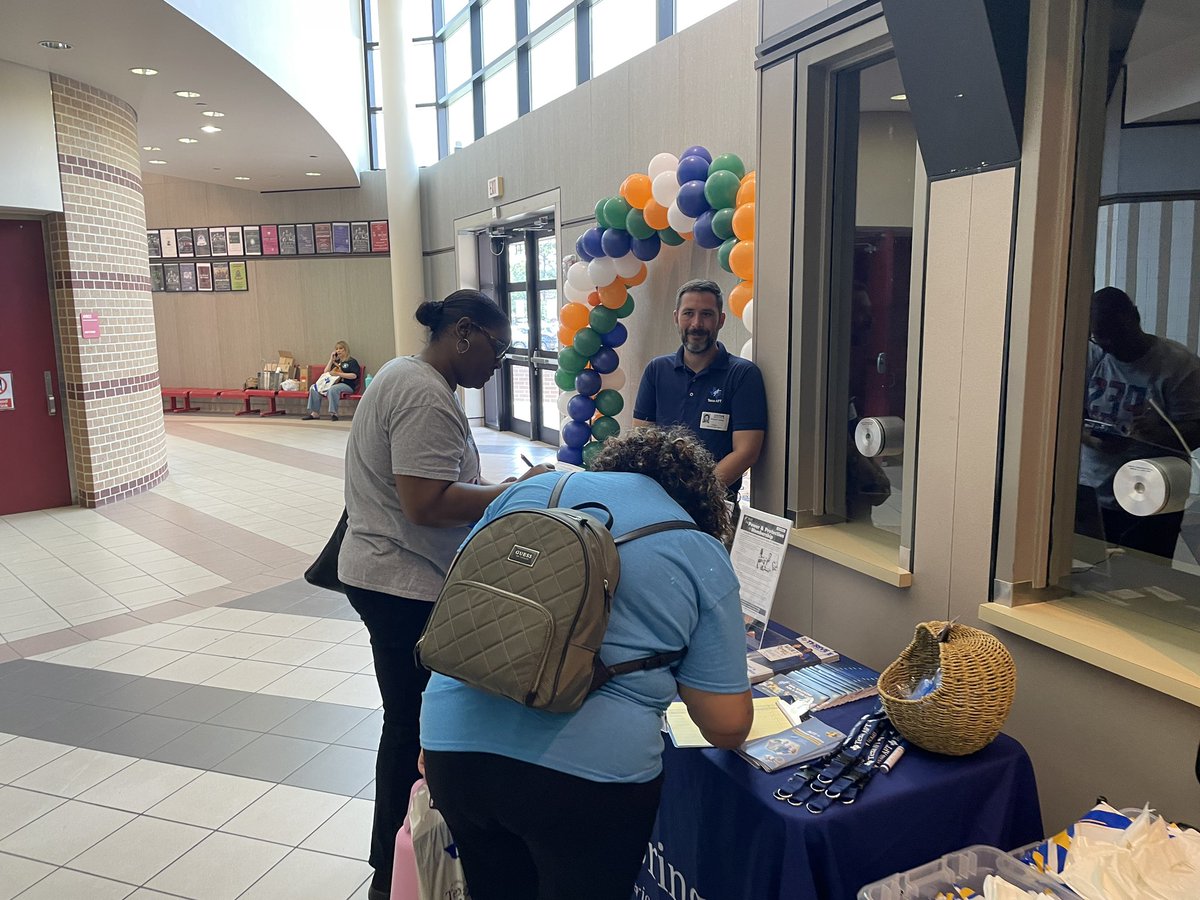 AftSpring's tweet image. Day 1 Part 2 of @SpringISD Pep Rally Palooza at Westfield High School was awesome! The students did amazing, and these teachers are also ready and prepped for this school year! #SpringAFT #SpringISD #PepRallyPalooza