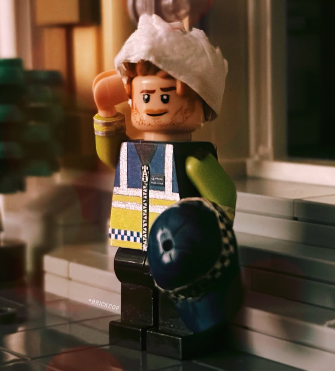 Brick Cop©️ tweet media