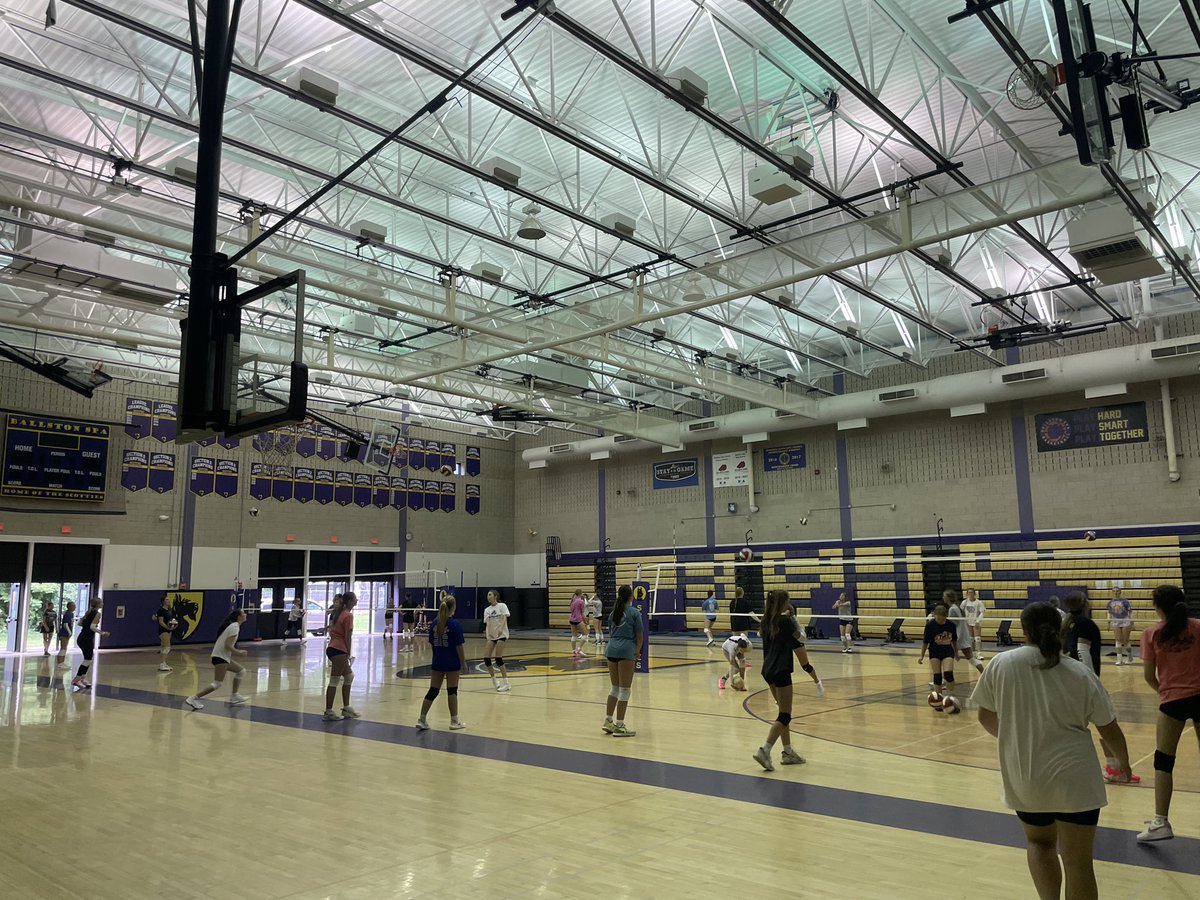 bspavolley's tweet photo. Great turn out this morning! If you weren’t able to make it- hopefully we’ll see you Thursday 💜🏐💛 https://t.co/4MbrlS3Bh9