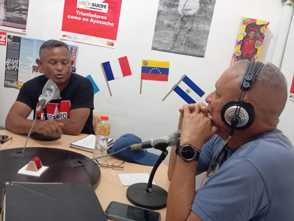 Tupamaro apoya las medidas tomadas por el presidente Nicolás Maduro para mantener la Paz en Venezuela, así lo afirma René Díaz responsable del bloque oriental en la radio comunitaria SARDINA 104.7 FM