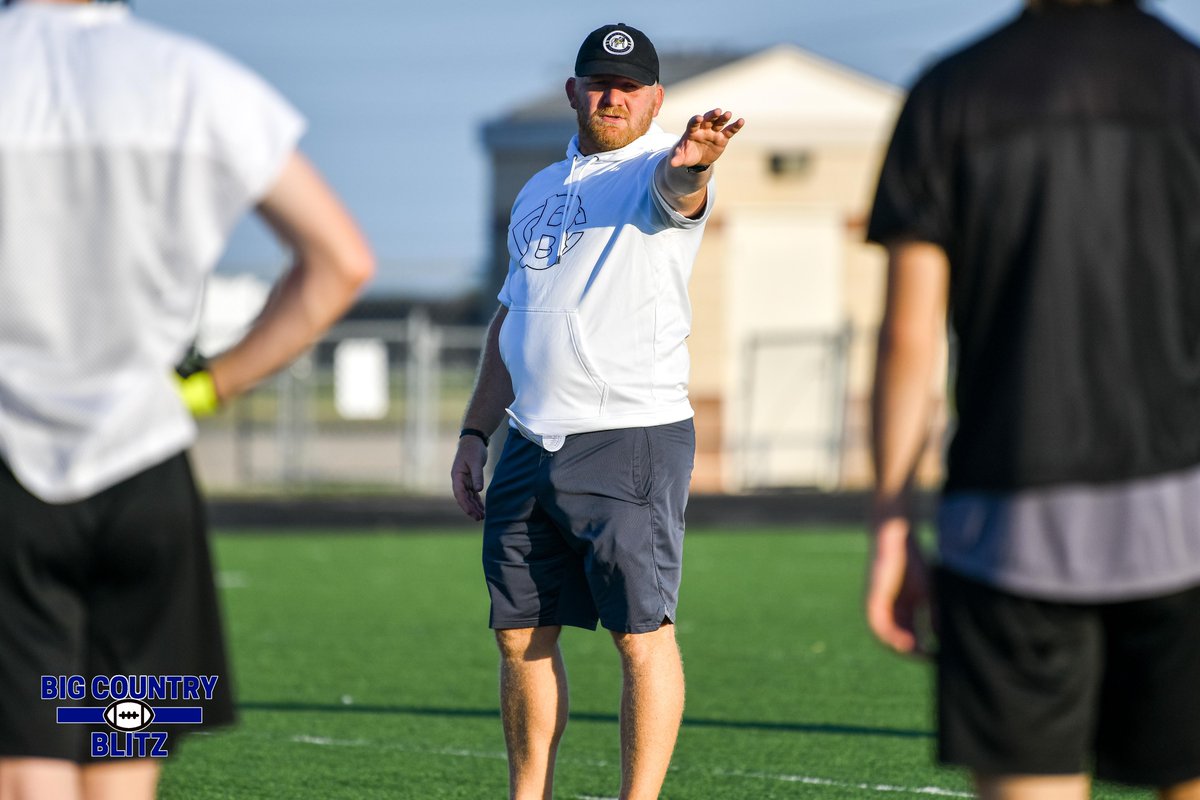 codycoil's tweet image. Clyde Bulldog Practice Photos

Clyde hit the field this morning for day two of August camp under new head coach Johnathon Haddock.

bigcountryblitz.com/blog-2/clyde-b…