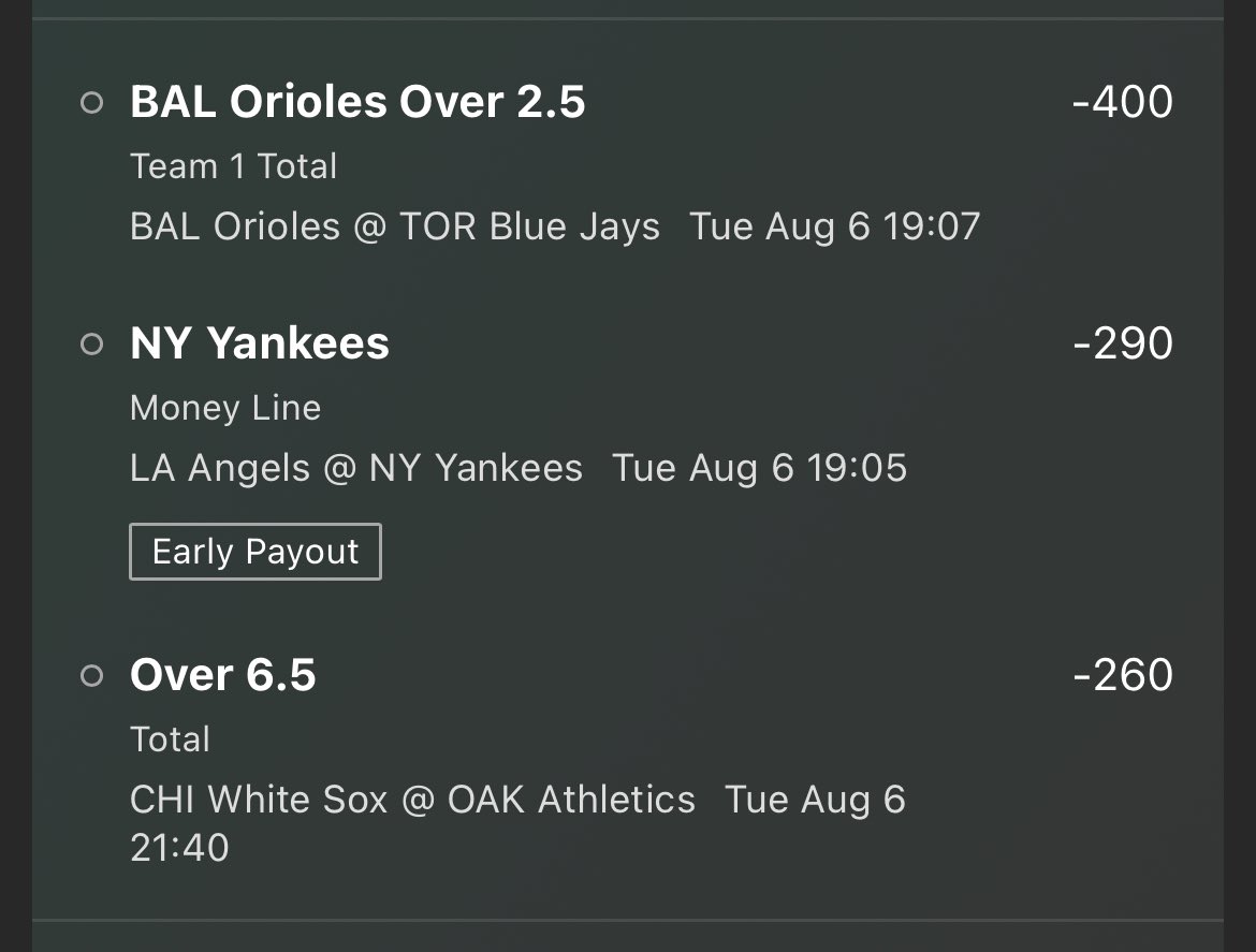 martyspicks's tweet photo. Play of the day 💰

#bets #mlbbets #freebets #mlbpicks #mlbbetting #parlay #gamblingcommunity #gamblingx #bet365 #money #fanduel #mlb https://t.co/U5n7ywa4kn