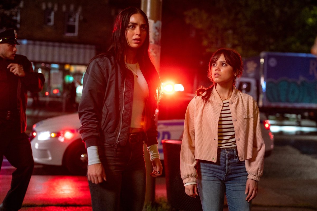 Scream_News_'s tweet photo. Jenna Ortega about Melissa’s Barrera firing from #Scream7 :

“The business that we work in is so touchy-feely. Everybody wants to be politically correct, but I feel like, in doing that, we lose a lot of our humanity and integrity, because it lacks honesty. I wish that we had a better sense of conversation. Imagine if everyone could say what they felt and not be judged for it and, if anything, it sparked some sort of debate, not an argument.”

#Scream5 #ScreamVI #Scream6 #Scream7 #ScreamVII #Scream