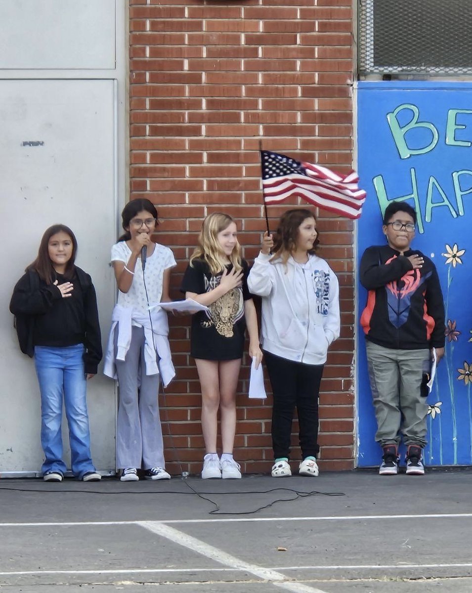 Bayside STEAM Academy (@ba_steam_acad) on Twitter photo We are working hard to build a safe and welcoming community that empowers our students to be leaders. Each Friday we hold a school-wide student-led Peace Circle to celebrate all of our Sea Turtle Peace Builders. <a href="/kyletgriffith/">Kyle Griffith</a> <a href="/Supt_SBUSD/">Jose A. Espinoza</a> <a href="/SBUSD_NEWS/">SBUSD NEWS</a> #SBUSDDreamBuilding We are working hard to build a safe and welcoming community that empowers our students to be leaders. Each Friday we hold a school-wide student-led Peace Circle to celebrate all of our Sea Turtle Peace Builders. <a href="/kyletgriffith/">Kyle Griffith</a> <a href="/Supt_SBUSD/">Jose A. Espinoza</a> <a href="/SBUSD_NEWS/">SBUSD NEWS</a> #SBUSDDreamBuilding