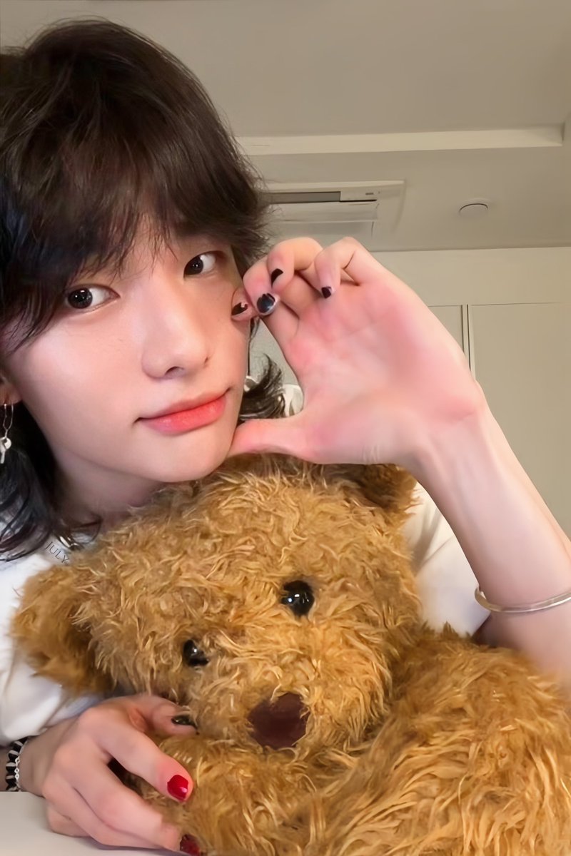 July_hhj0320's tweet photo. 🧸 https://t.co/DiOfhbuThG