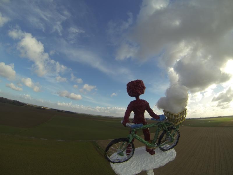 wolkenpflucker's tweet photo. #Fliegekunst #art #arte #artwork #kunst #Wolkenpflücker https://t.co/qlZgysefYs