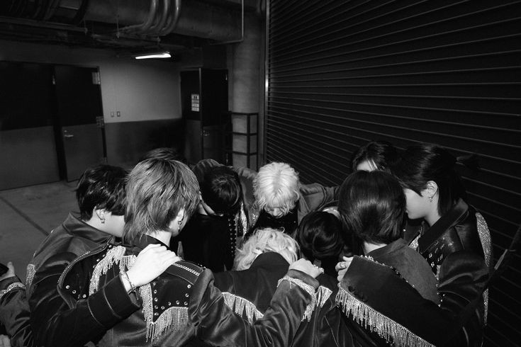 isaiurs 🍰 tweet media