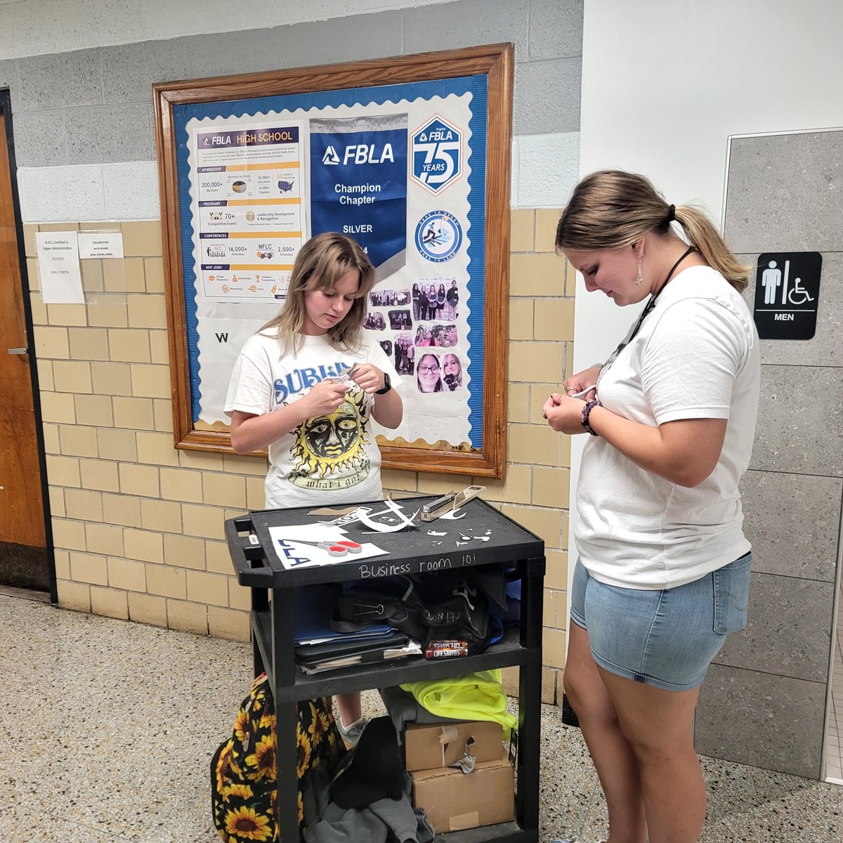 FBLANHS's tweet photo. FBLA is already getting started at NHS!  Two officers put together a welcome back bulletin board for the new school year!   Nice job ladies! https://t.co/55oKtW1Dqe