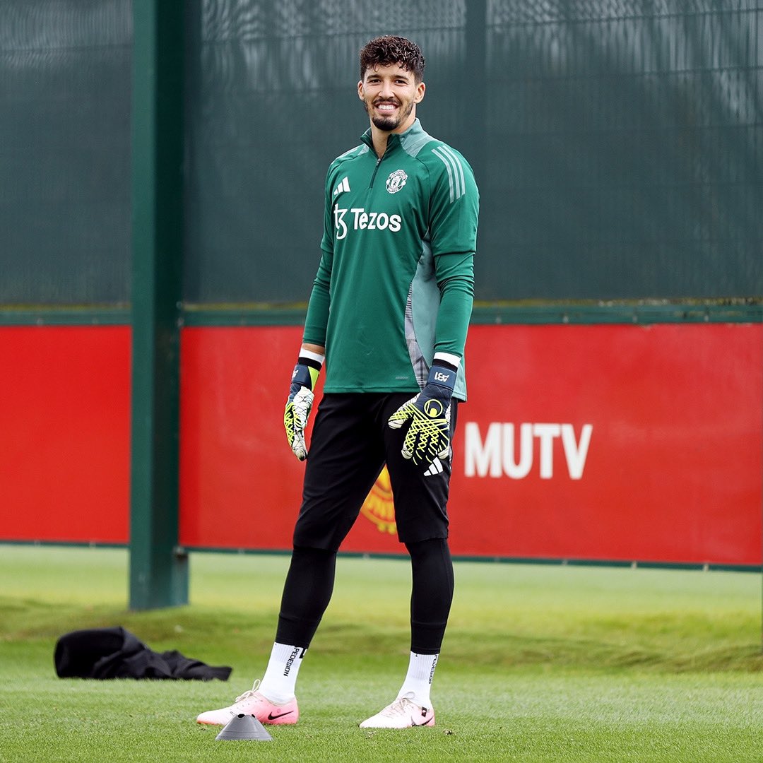 Back to sweet home ❤️ <a href="/ManUtd/">Manchester United</a>