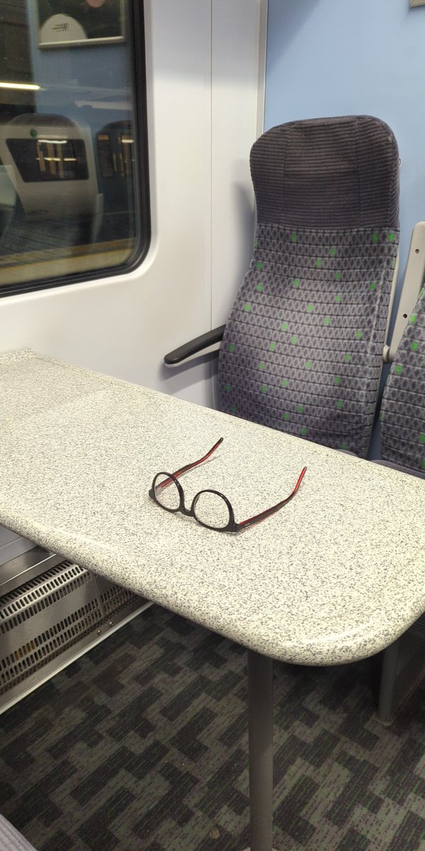 StaticKing's tweet image. Providing you can read this, if you've left your glasses on a @LNRailway service terminating at Euston this afternoon, I've handed them to the conductor