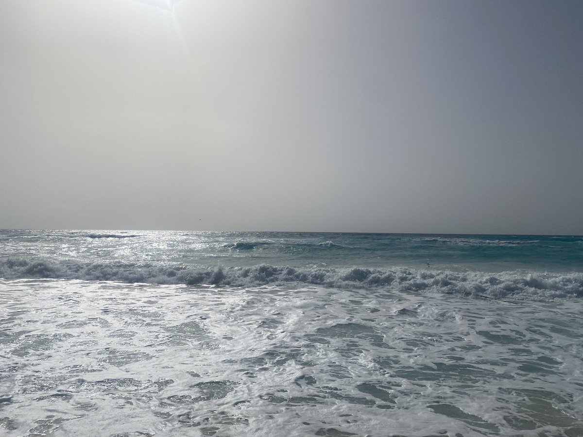 Monsse_444's tweet photo. Quiero ir otra vez a la playa https://t.co/RxgBiOa8aO