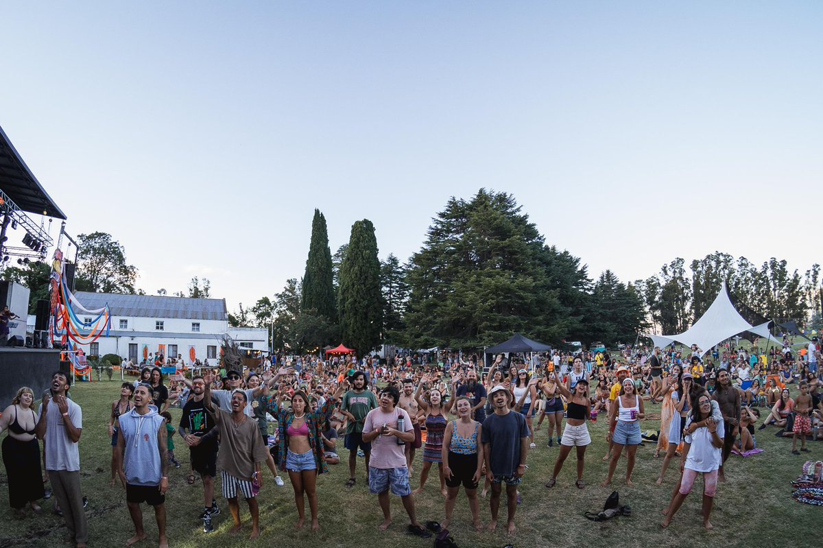 Recuerdos de nuestra actuación en el Festival Isoca 2024! Graciassss <a href="/PlandlMariposa/">El Plan de la Mariposa</a>