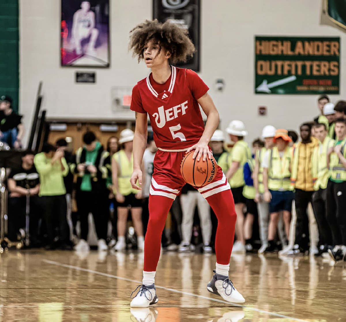 Jeff Rabjohns (@jeffrabjohns) on Twitter photo 2025 guard Michael Cooper (<a href="/Michaelcooper30/">Michael cooper</a>) of @JeffHS_BBB & @IE2025Gold has committed to Wright State. His 14-point, 8-reb, 3-assist game vs. Nate Ament showed what he can do.
Part of a very talented trio that has Jeffersonville a strong state title contender. 2025 guard Michael Cooper (<a href="/Michaelcooper30/">Michael cooper</a>) of @JeffHS_BBB & @IE2025Gold has committed to Wright State. His 14-point, 8-reb, 3-assist game vs. Nate Ament showed what he can do.
Part of a very talented trio that has Jeffersonville a strong state title contender.