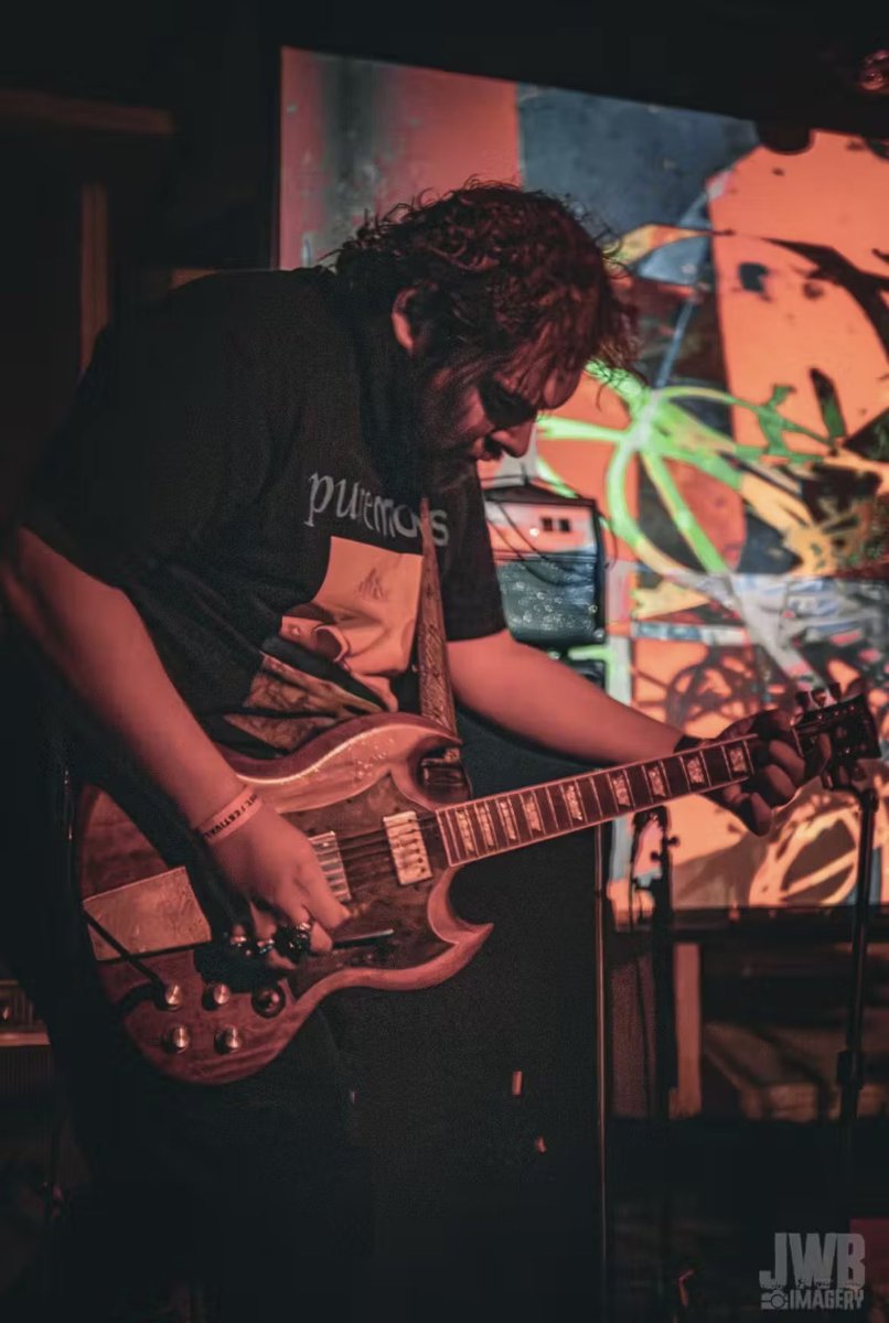 Unwed Sailor tweet media