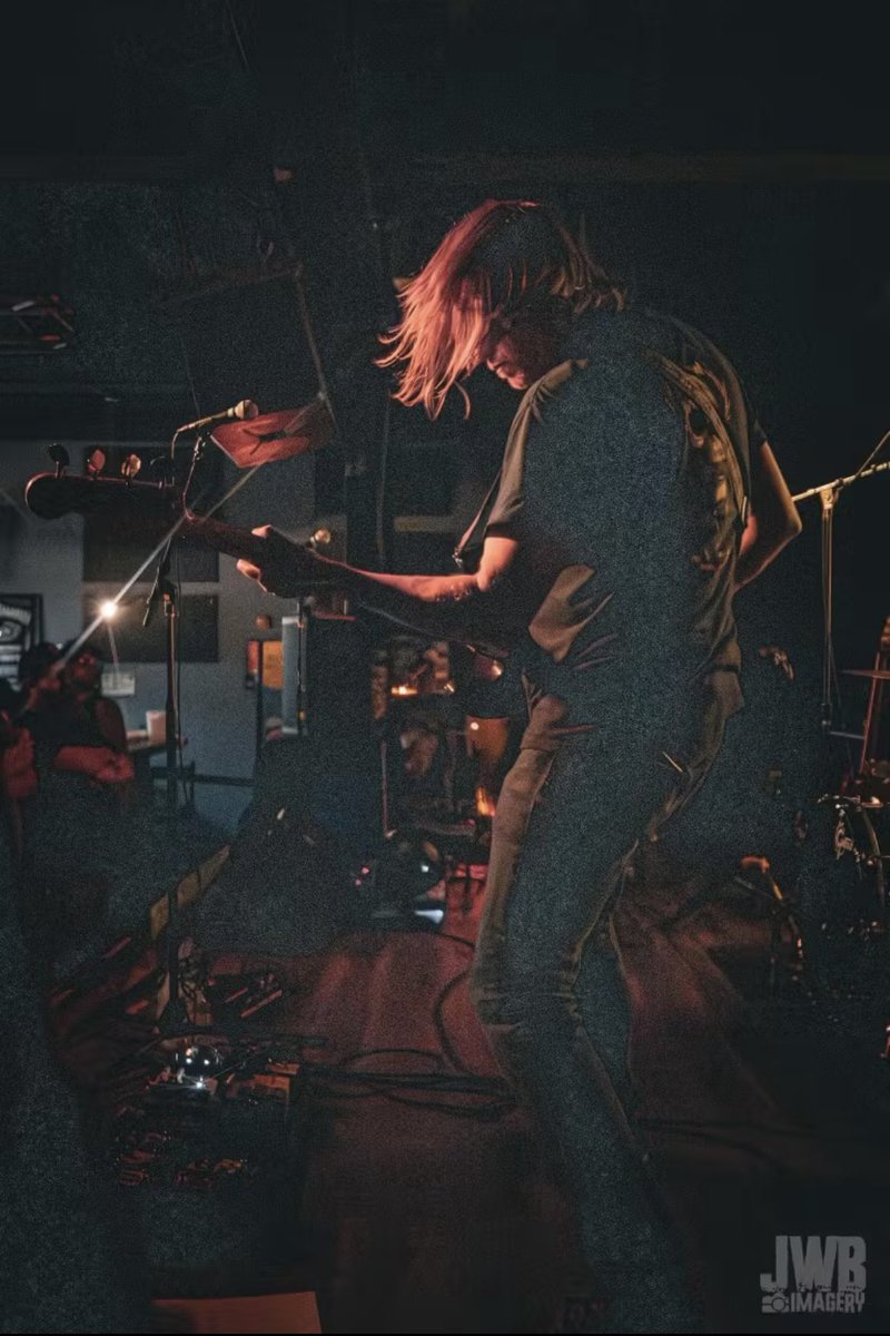 Unwed Sailor tweet media