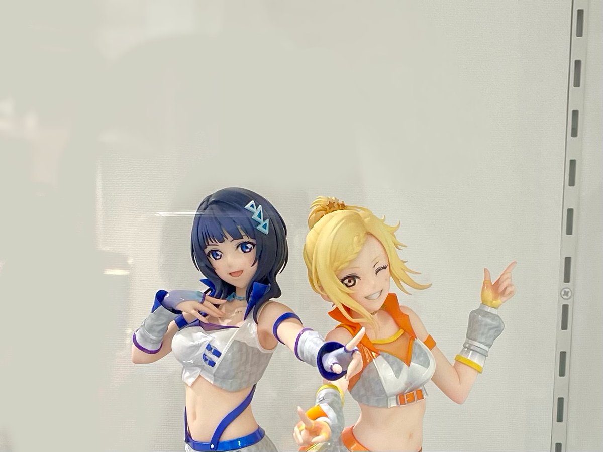 朝香果林／宮下 愛 SUPER NOVA ver. フィギュア: 【限定特典付き】 ラブライブ！虹ヶ咲学園スクール