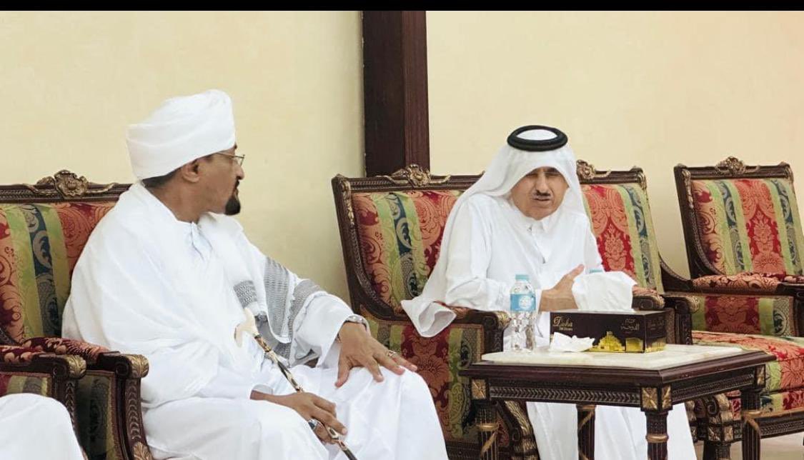 itisme2213's tweet photo. بشريات خير قادمة للشعب السوداني بإذن الله 
في اجواء من التعاون والود اجتمع الشيخ الامين بالشيخ حمد بن ثاني آل ثاني في لقاء تناول فرص الاستثمار المتاحة بالسودان وكيفيه استغلالها لتحقيق المنفعه المشتركة كما اتفقا علي إعداد خطط عمل مستقبليه تشمل زيارات لكلا البلدين .
#السودان_تباد https://t.co/ALYGGBg0mY