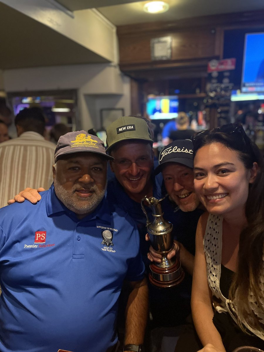 HouWilGC's tweet photo. Team Wilstead celebrating the win at The Red Lion 🏆 ⛳️ 🍻 https://t.co/miqz56RFHQ