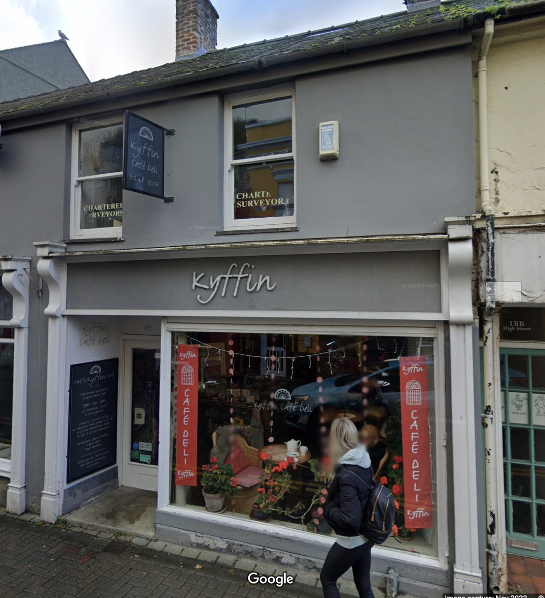 I'm sure theres an obvious answer (and I'll look daft!), but can Twitter property folk tell me why windows in these properties are what I'd call 'skew-whiff'.

All down this street, first floor windows are skewed to the left of the building's elevation...