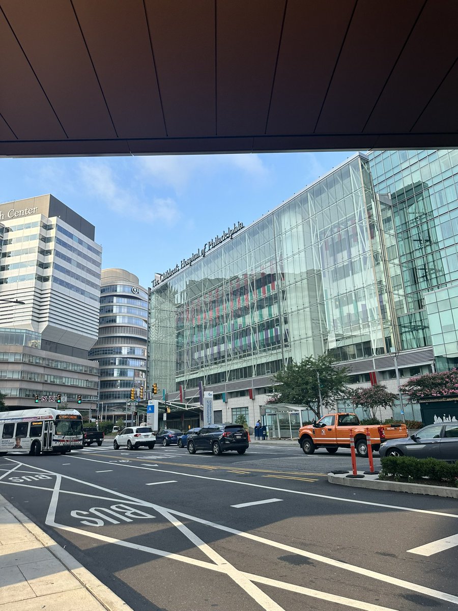 Good morning/goodnight! ☀️🌑

5 days of night shifts left this year! But who’s counting? 🙈