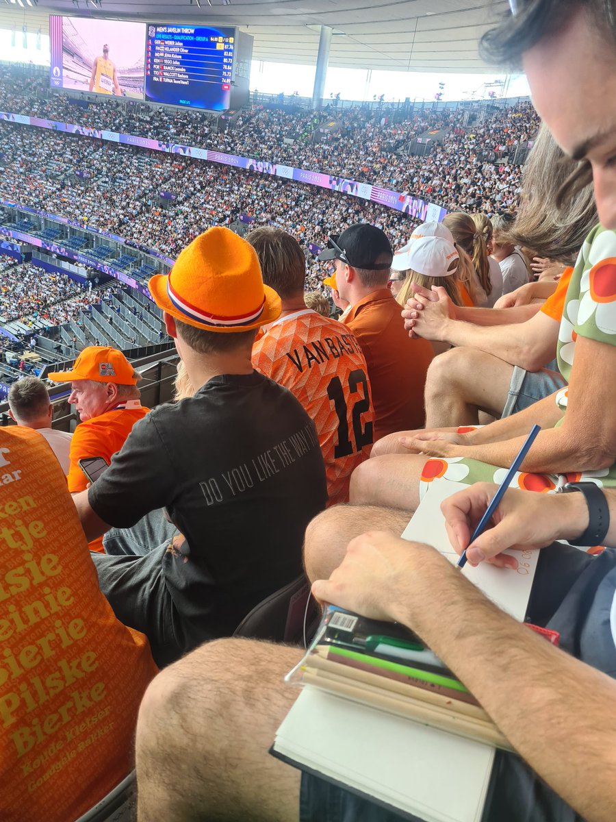 olympipod's tweet photo. The Olympibook is filling up!!! 

So far today we've had contributions from: 🇮🇳🇬🇧🇵🇷🇰🇪🇪🇸🇨🇮🇨🇳🇪🇨🇮🇪

If you see @RuthieFizz at #Paris2024    , make sure to stop her and draw in the unofficial Olympibook!! https://t.co/QQ2tuGlO1C